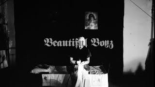 Beautiful Boyz by CocoRosie Resimi