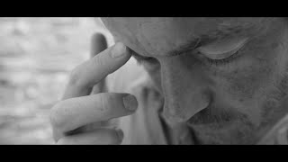 Video voorbeeld van "Damien Rice - The Creative Process of My Favourite Faded Fantasy"