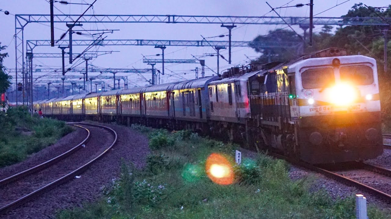 Cholan Express with Diesel Loco in Chennai !! - YouTube