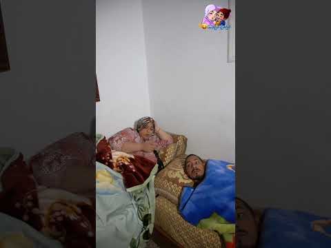 ميمون بغا يلغب الكرة وخايف من ميمونة الريف كوميديات تيك توك