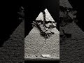 3D pyramid Breaking | shape