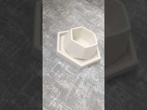 Кашпо Diamond из архитектурного бетона
