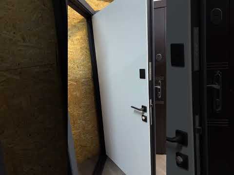 Вхідні двері Комбі вулиця антрацит Redfort серія Економ+, відео 1