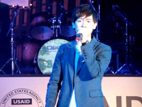 方炯鑌 - 壞人 2009-11-07 MTV出口反人口販運演唱會