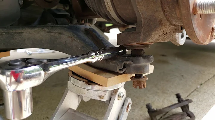 Easy ball joint separation on Honda Element