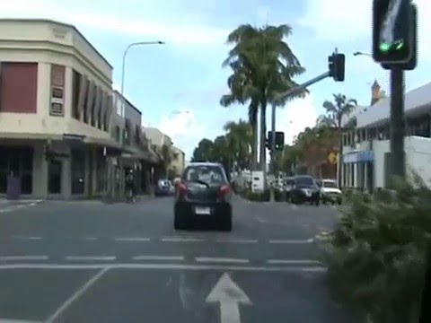 A drive on Victoria St Mackay Queensland Australia. Give my Channel a view to see my other videos.