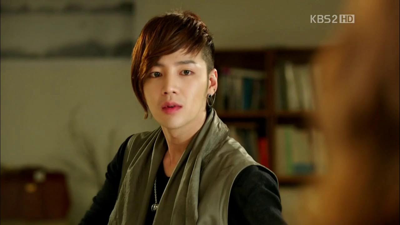 Она превосходит все что. Она превосходит все что. Destiny 2 pyramid. Она превосходит все что. Реклама вольво.