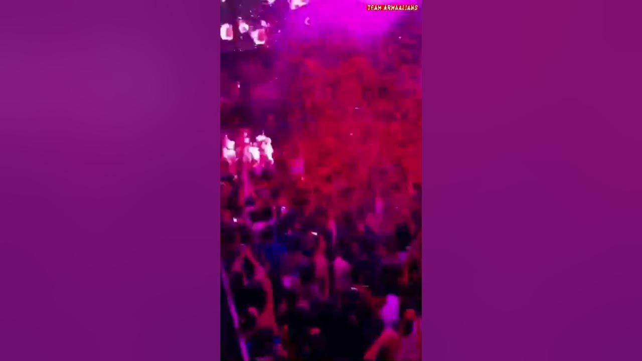 Ninnila Armaan MaliK Live In Concert Dancing | Tholi Prema Varun Tej, Raashi Khanna #shorts