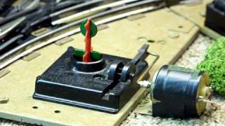 Adding Remote Control to  Lionel Postwar 027 No. 1022 Manual Switches