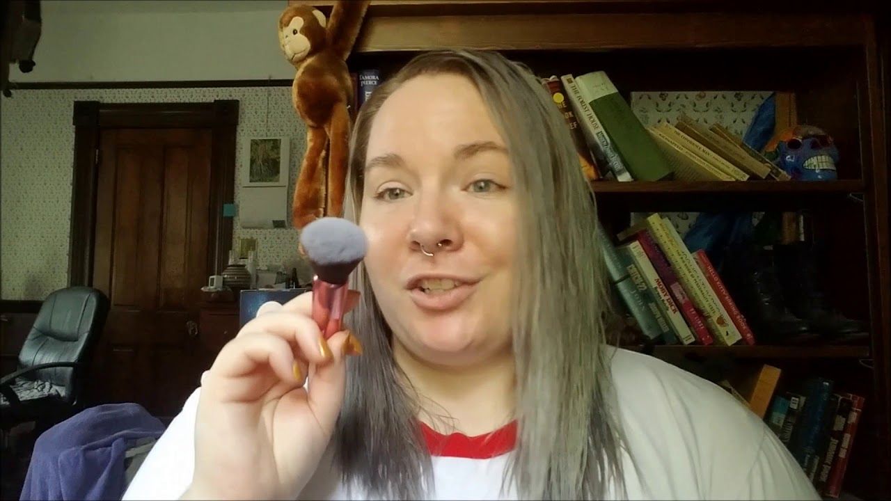 Brush Review: BH Cosmetics Crystal Quartz 12 Piece Brush Set