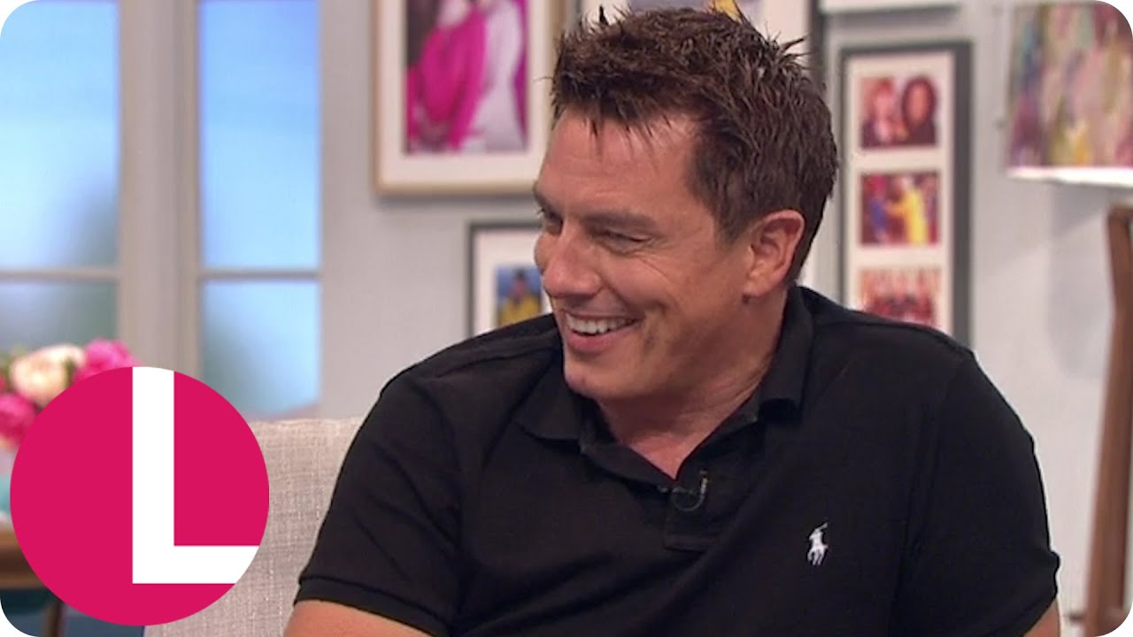 John Barrowman On The Conjuror And Having Children | Lorraine