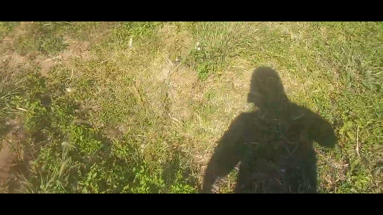 (37) tổng diện tích 1,2ha cách tỉnh lộ 100m  gần trường học UBNDX. 