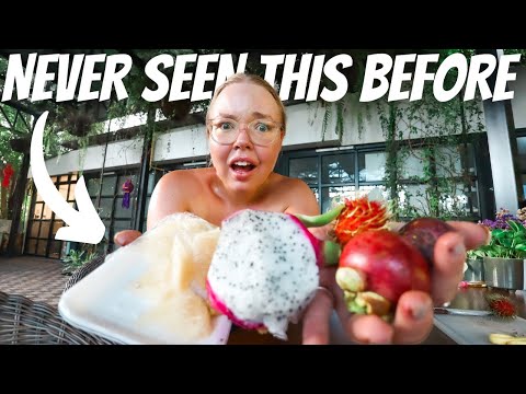 Australian REACTS TO WEIRD THAI FRUITS for the FIRST TIME! 