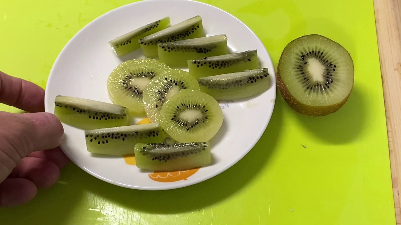 Three Kinds Of Kiwi Decoration Cutting キウイ飾り切り三種 便利なフルーツカット Fruit Cut To Enrich The Dining Table Youtube