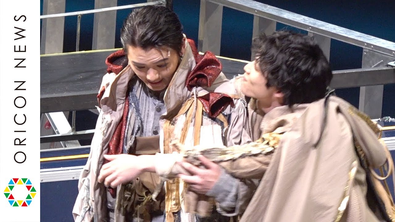 濱田龍臣＆鈴木仁、幼なじみ役でハグや手つなぎ　仲良しコンビがお互いの印象を語る　舞台『オレステスとピュラデス』公開フォトコール