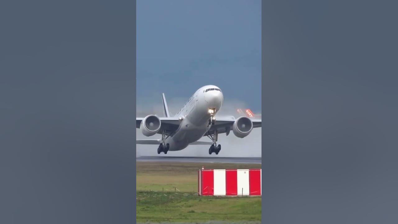 Super cool takeoff😎✈️