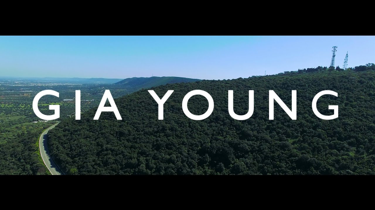 GIA YOUNG - I DON'T KNOW