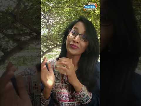 त्या खोलीत असं काय होते | #आरजेशोनाली | #rjshoshoshonali #shorts #radiocity #reflection