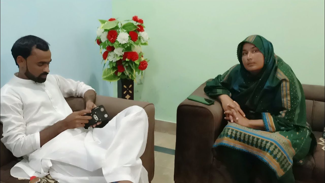 Aapi Humera Ko Eidi Di To Onka Reaction - YouTube