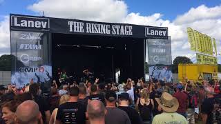 Luke appleton of absolva and iced earth shares his experience ramblin'
man fair 2017 at mote park, maidstone. music by knock out kaine. (c)
uber rock/la p...