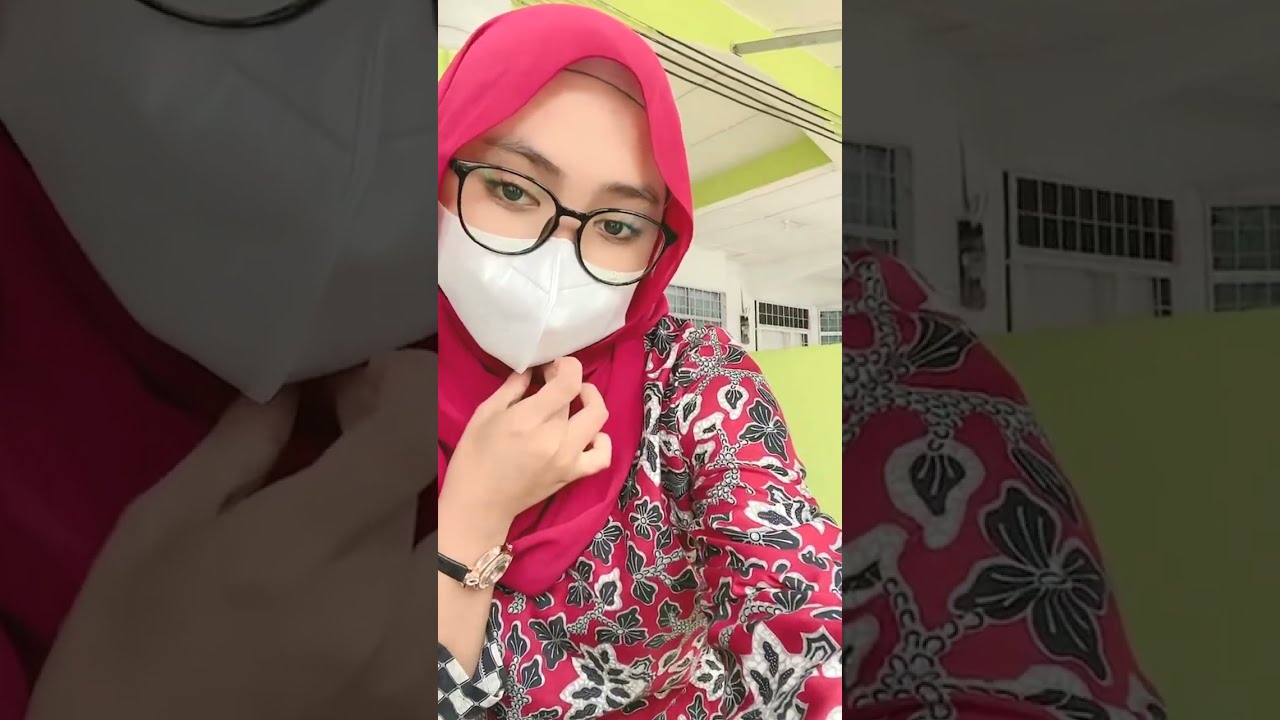 AWEK MELAYU BERHIJAB/TUDUNG GOYANG HALUS MANJA HOT STUFF TO BE .. SUBSCRIBE PENPURPLE ID : nrsyakyla