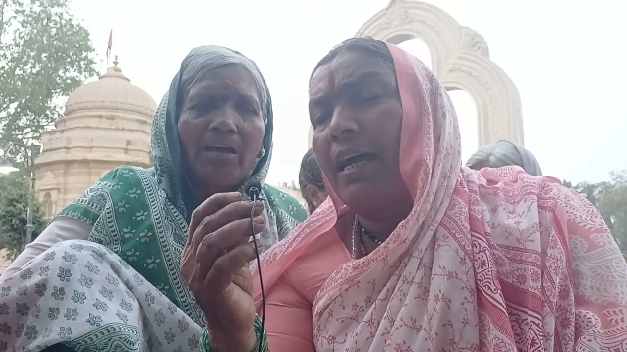 अस्सल ग्रामीण /पारंपारिक जात्यावरच्या ओव्या/सकाळी उठून येणे आधी गुरूचं नाव घेतो रामकृष्ण हरी