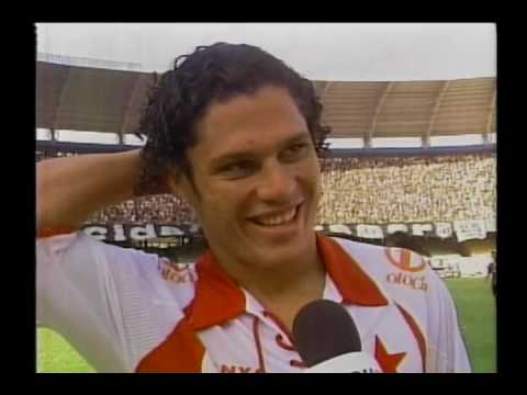 Bola Fora - TV Diário - Quem joga no time sabe a história do clube?