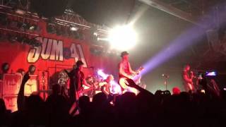 Sum 41 - The Hell Song(Live): Starland Ballroom 10/13/2016