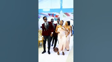 Thumbnail of OLOLUFE MI 🔥JUX FT DIAMOND PLATINUMZ 🔥 VIDEO DANCE