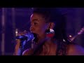 Thandiswa Mazwai Nizalwa Ngobani Live Thandiswa Mazwai Nizalwa Ngobani Live