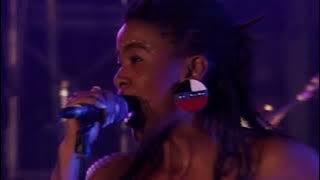 Thandiswa Mazwai - Nizalwa Ngobani (Live)