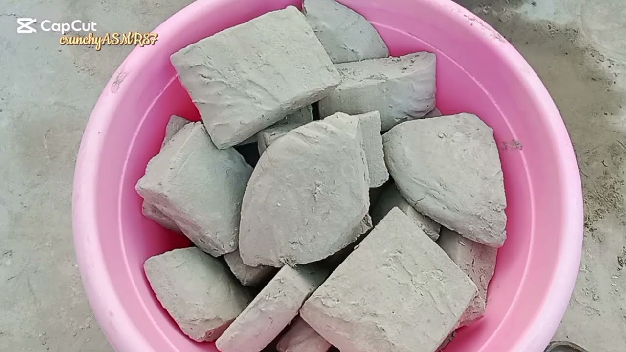 Pure very soft crunchy gachi with paste poring @MissPikachuAsmr happy birthday my dear Crumbling 