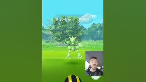 A Wild Scyther Has Appeared! 😲 Can Jonno Catch It?!