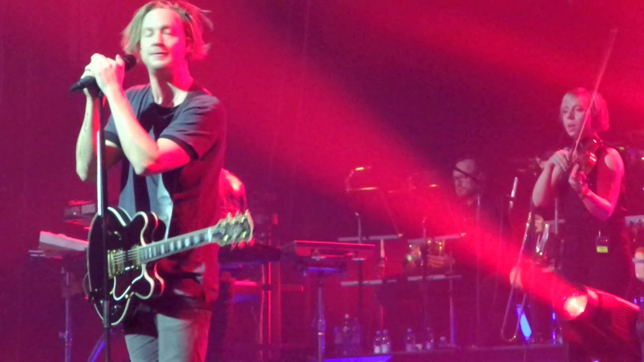 Sunrise Avenue with Wonderland Orchestra 