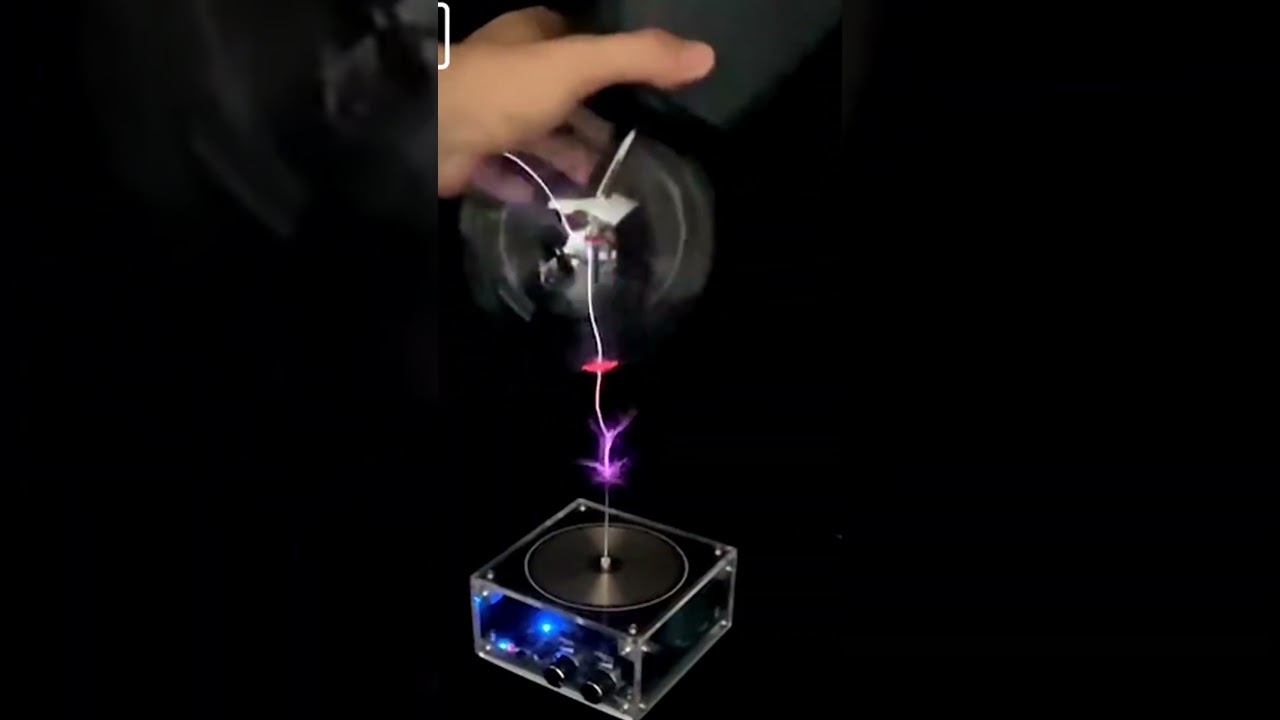 Tesla Lightning Toy | Sound-Controlled Artificial Lightning Dance ⚡🎵