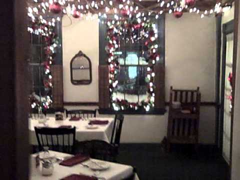 1785 Inn & Restaurant Christmas Decorations 2010 (...