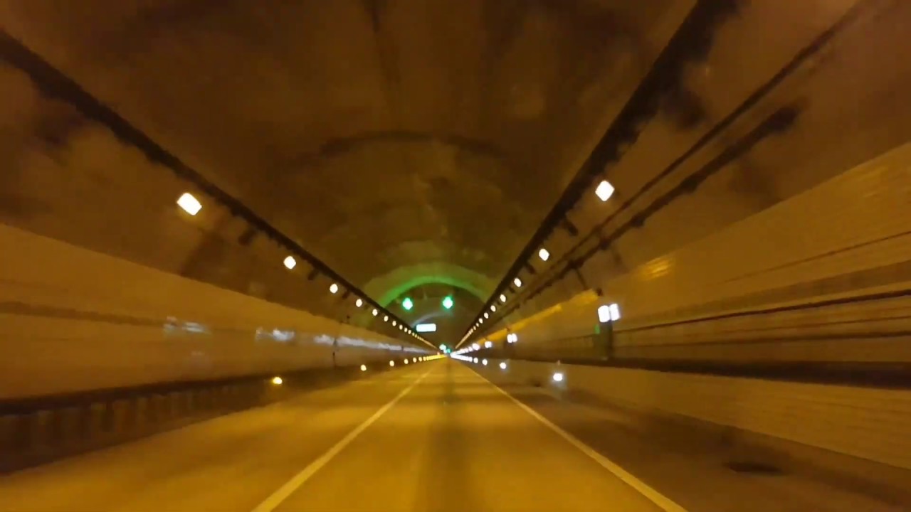 울산 가지산터널(蔚山 加智山隧道)