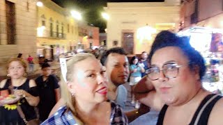 aquí en Guanajuato con yumi y Juanes