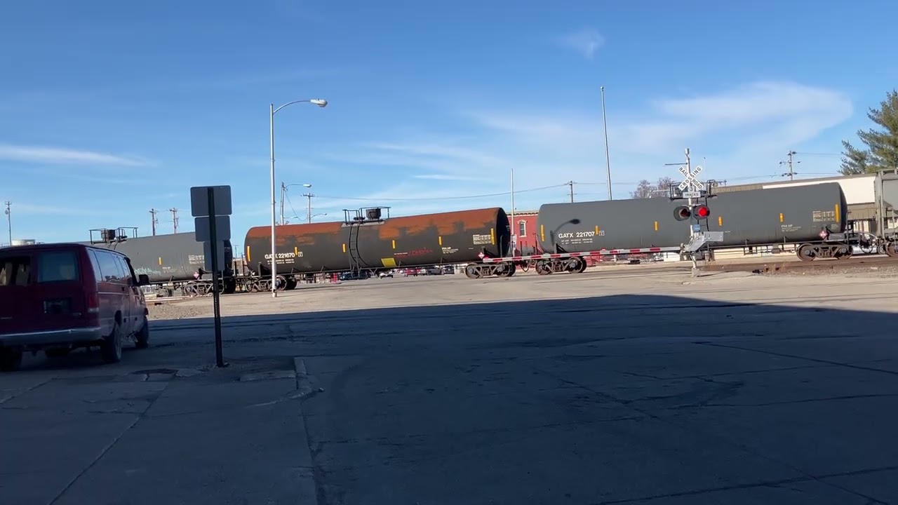 UP 5774 Mixed Freight Train w/ 5 Locos including Mid DPU meet UP 2210 W, Main St RR Xing, Fremont NE