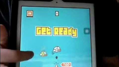 NO HACK! ME GETTING TO 9,999 ON FLAPPY BIRD!!!