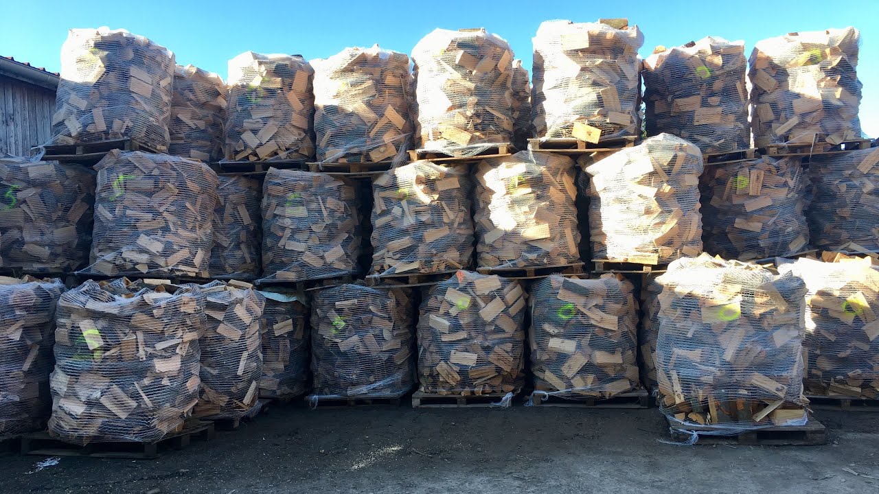 Brennholzbündel stapeln bei Bauer Brennholz YouTube