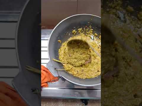 Proses Pembuatan Bumbu Nasi Goreng Kunyit - YouTube