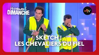 Les Chevaliers du Fiel 'Les employés municipaux : leur 1er jour !' - Vivement Dimanche 9 avril 2017
