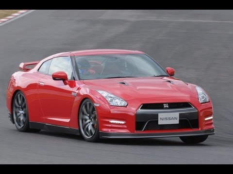 Nissan GT-R 1/18 赤 Norev 1:18 Nissan GT-R (R35) Year 2008 red 188051 model car
