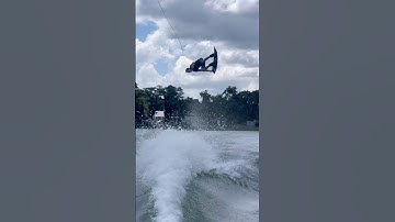 That landing felt sweet! #wakeboarding #sendit #fullsend