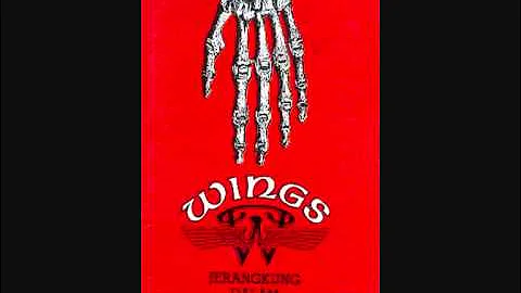 Wings-Jerangkung dalam almari