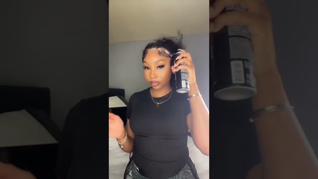 Look the girl how to slay this water wave wig ✨😻💃