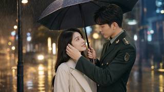 She Used Him to Escape Her Ex, But the Cold Instructor Gave Her His Whole Heart【Reborn Queen】