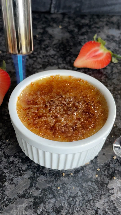 Strawberry Crème Brûlée Recipe #cremebrulee