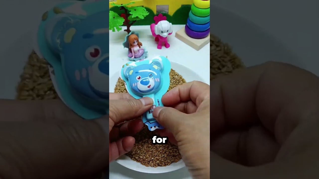 Brother didn’t allow me to eat candy 😂 ~A disabled duckling helps his cat friend 🐥